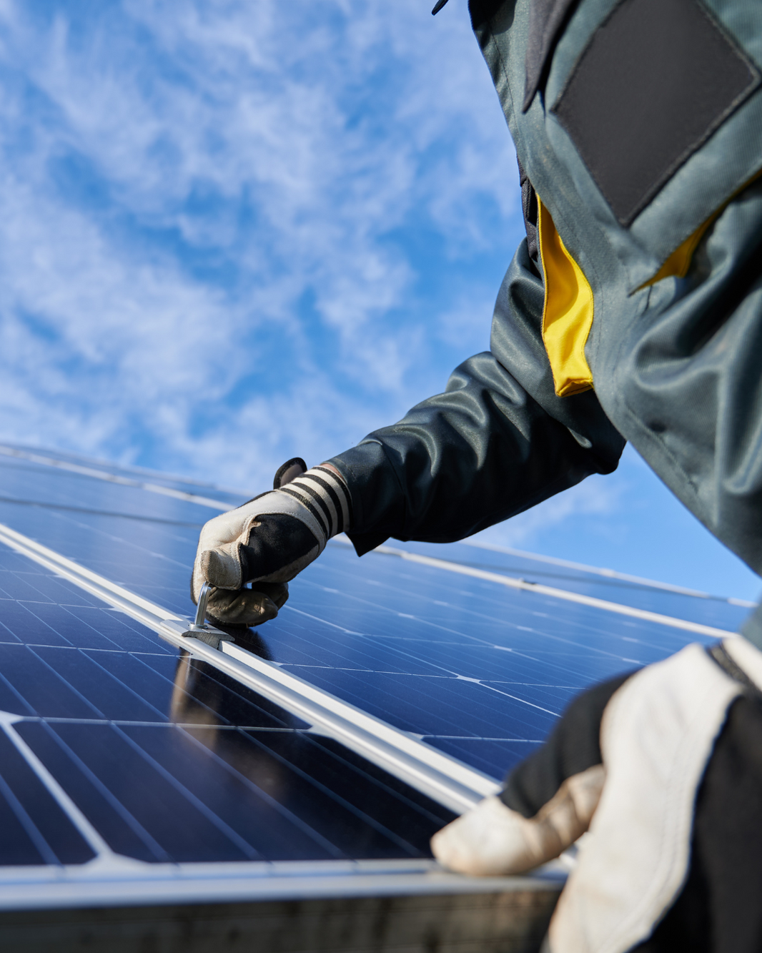 Kein Anspruch auf Anbringung einer Solaranlage am Mietbalkon ohne Zustimmung des Vermieters.
