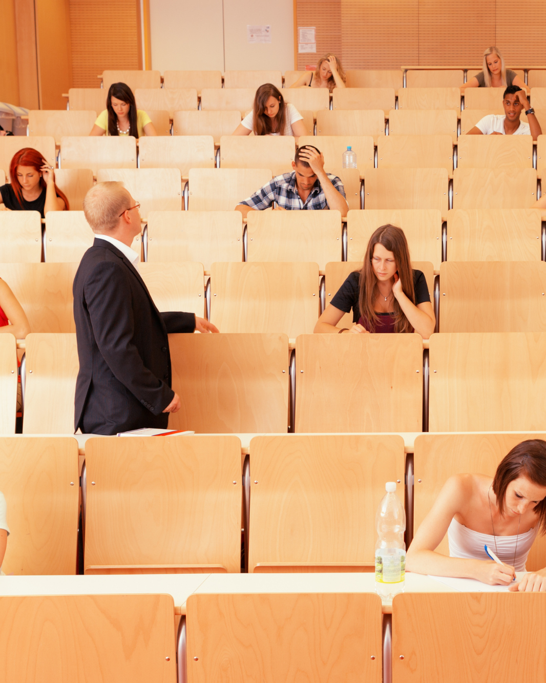 Der perfekte Falleinstieg – So meisterst du den ersten Schritt jeder Zivilrechtsklausur